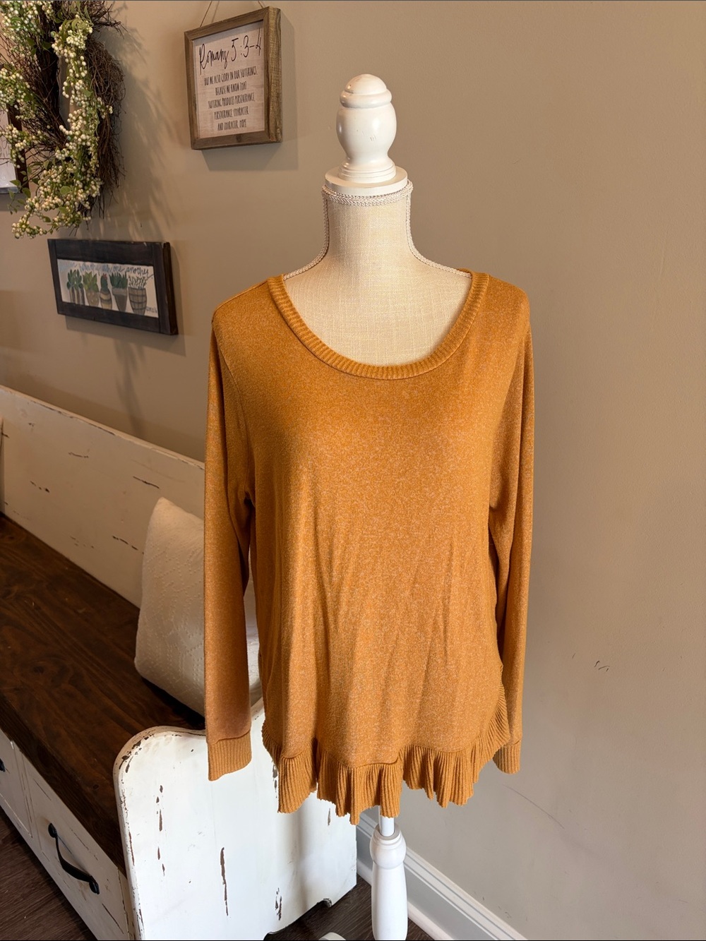 River & Vine Women's Ruffle-Hem Long Sleeve Sweatshirt in Mustard